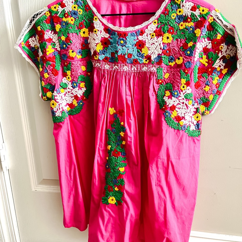 Frances Valentine Flor Top NWT